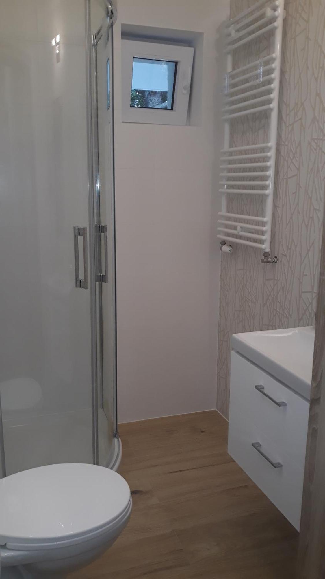 Apartamenty Willa Atena 斯维诺乌伊希切 外观 照片