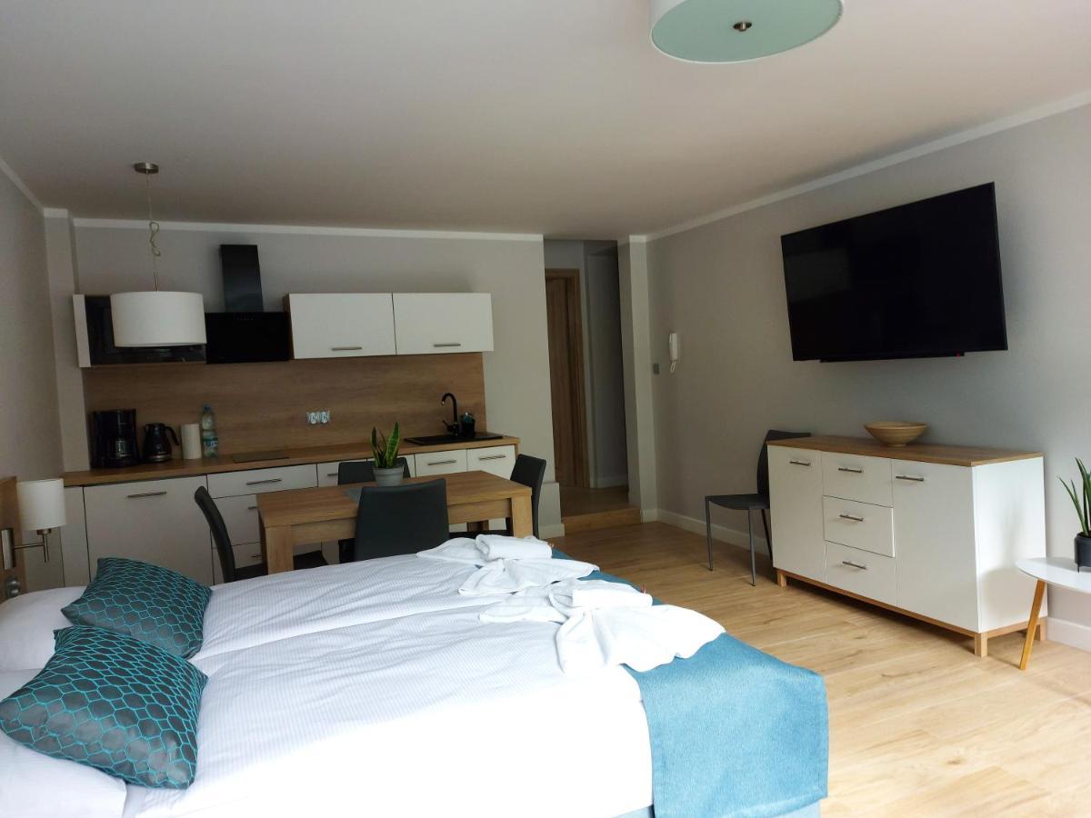 Apartamenty Willa Atena 斯维诺乌伊希切 外观 照片