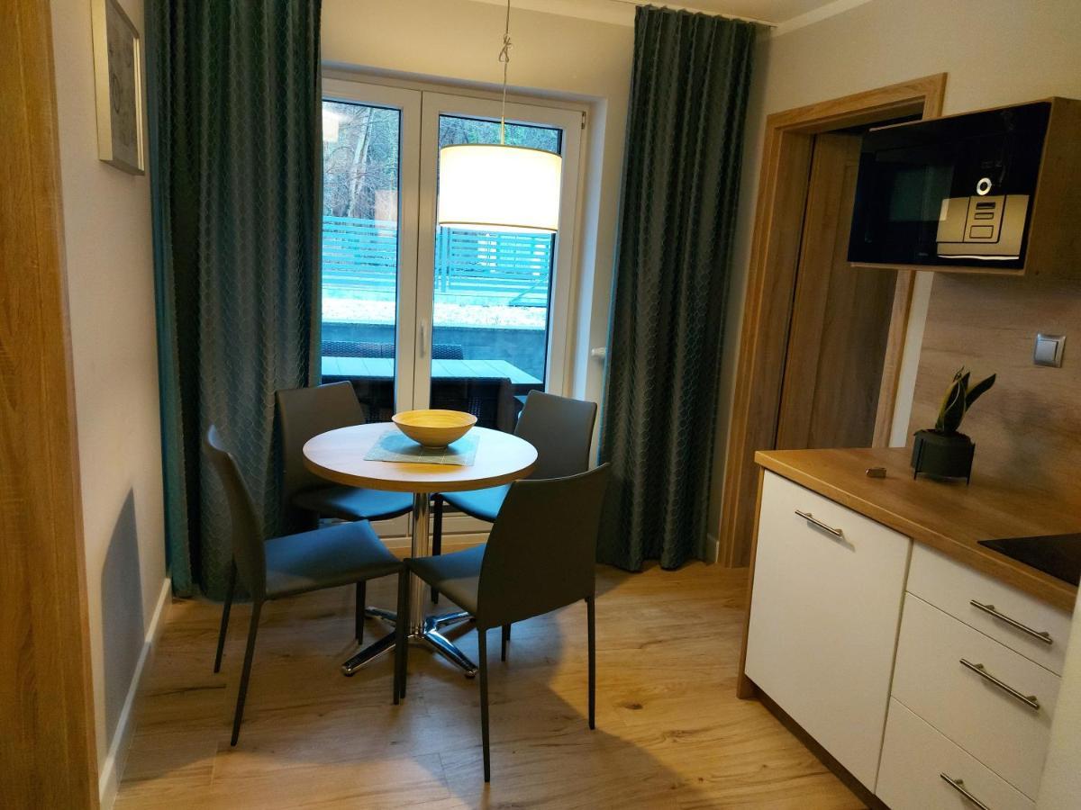 Apartamenty Willa Atena 斯维诺乌伊希切 外观 照片
